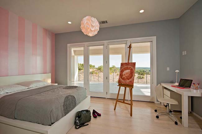 phong ngu dep 09 Cùng nhìn qua 15 mẫu phòng ngủ đẹp với tông màu xám và hồng