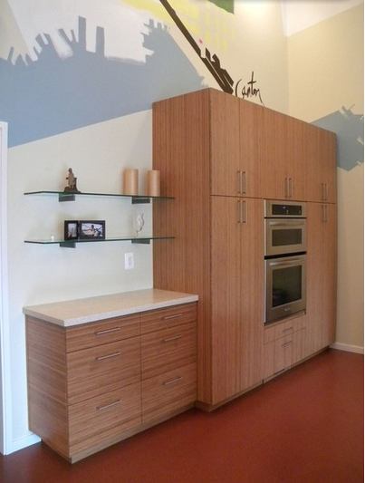 phong bep go4 Chia sẻ mẫu thiết kế không gian phòng bếp hiện đại và sang trọng với máu sắc tươi sáng